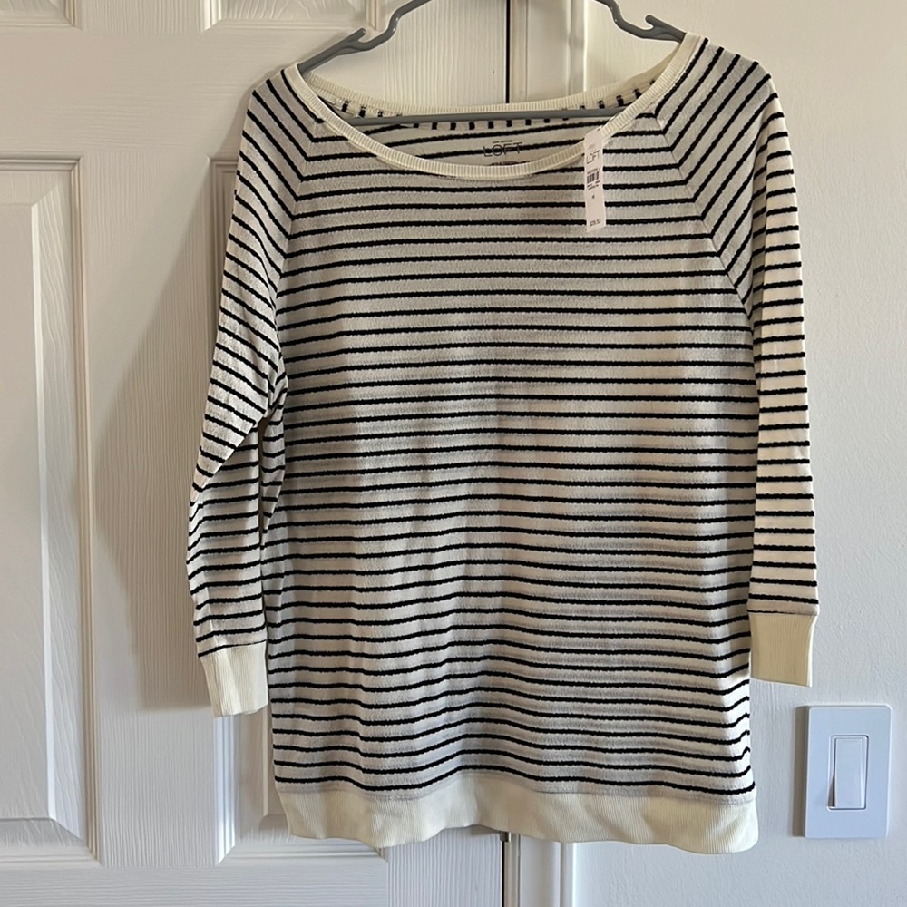 NWT Loft 3/4 Sleeve Top
